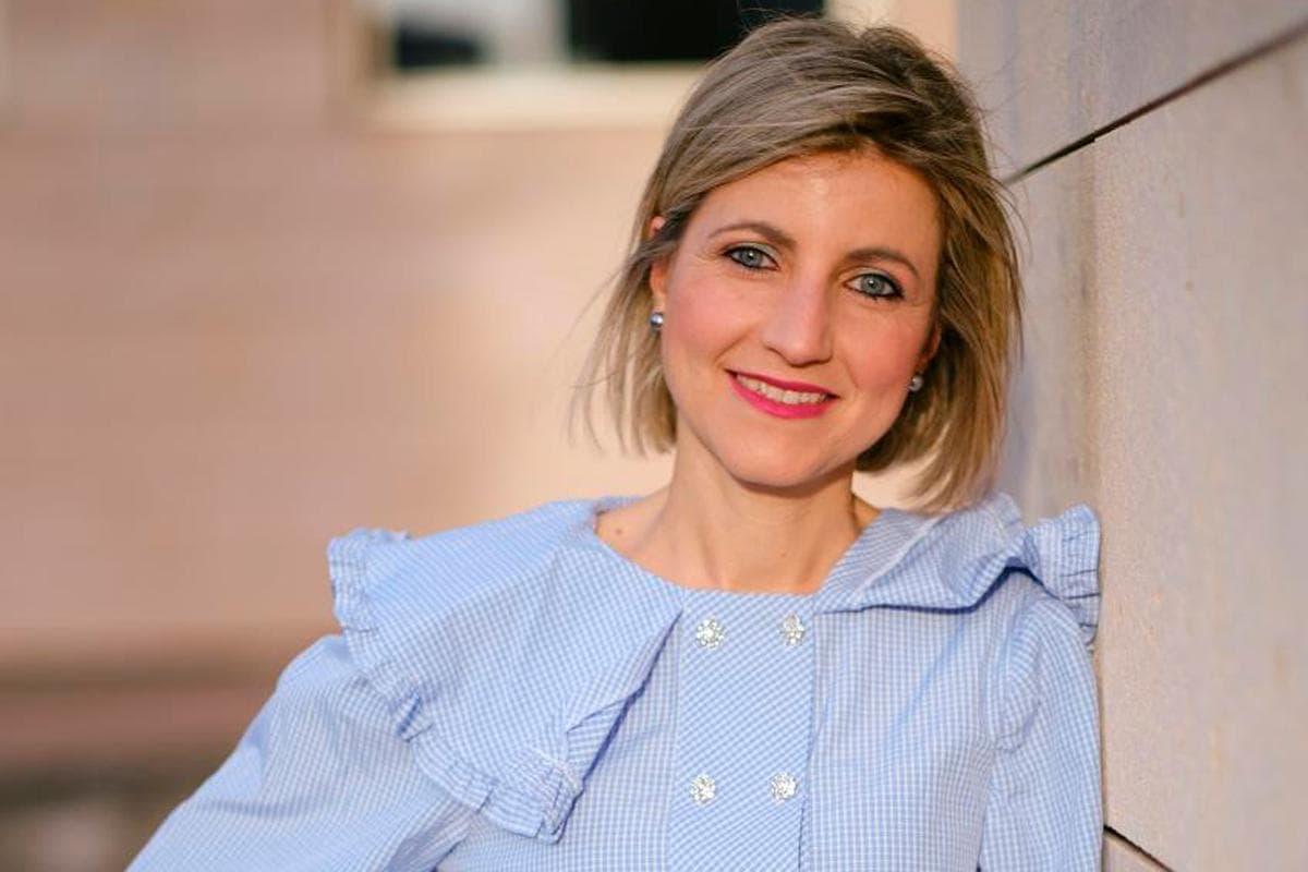 Estrella Díaz: «El turismo del futuro debe ayudar a regenerar entornos y fomentar el bienestar» Image