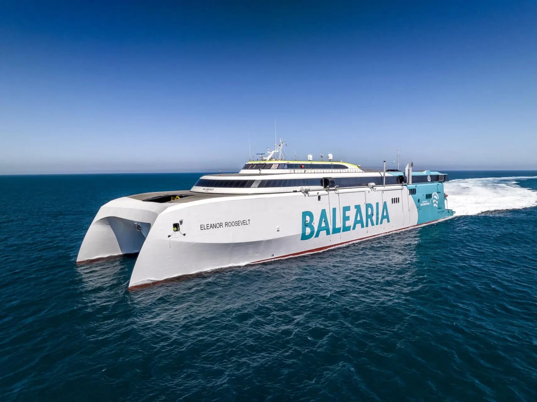 Navegando hacia un Mediterráneo más limpio Image
